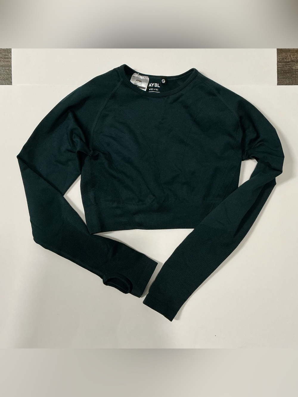 AYBL Dark Black Seamless Cropped Long-Sleeve Active Top